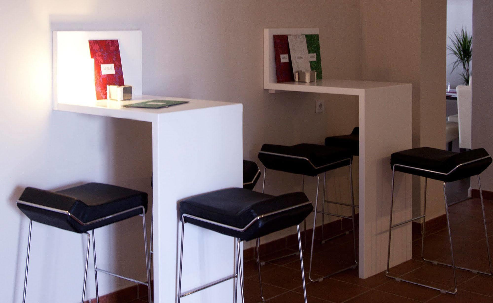Arohaz & Restaurante Hotel 2*